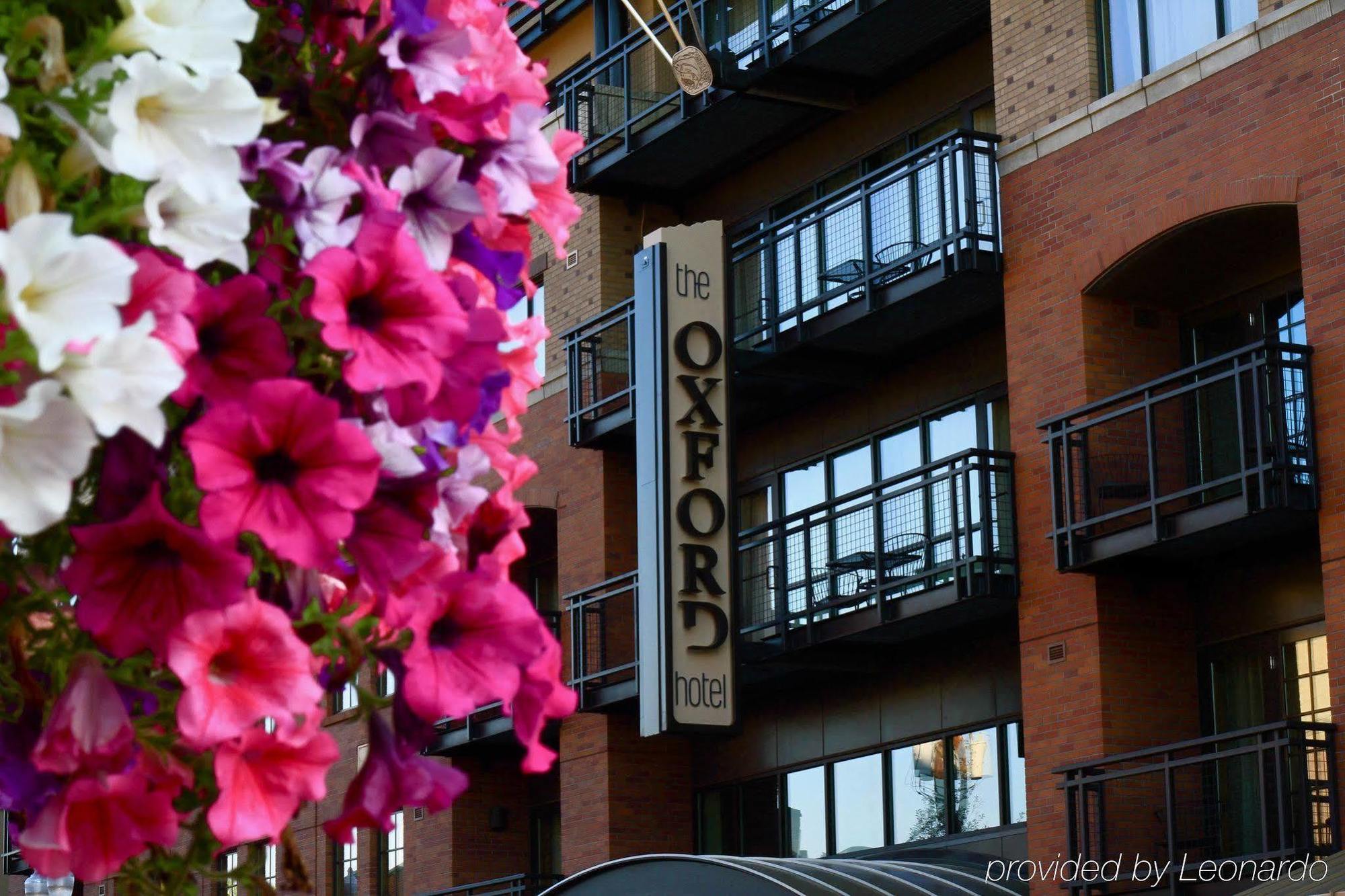 Oxford Hotel Bend Exteriör bild